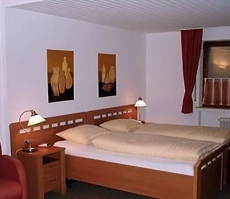 Westfeld Otel 3*