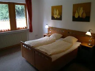 Westfeld Hotel 3*